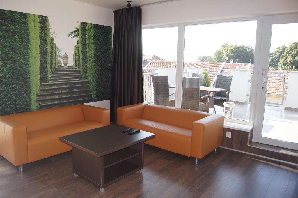 Apartman Panorama Sturovo Exterior photo