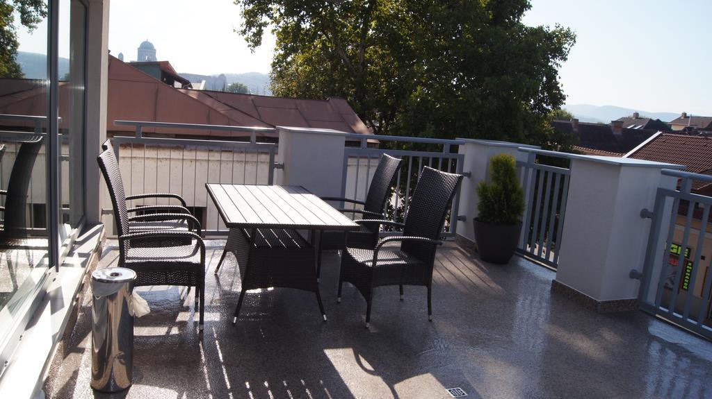 Apartman Panorama Sturovo Exterior photo